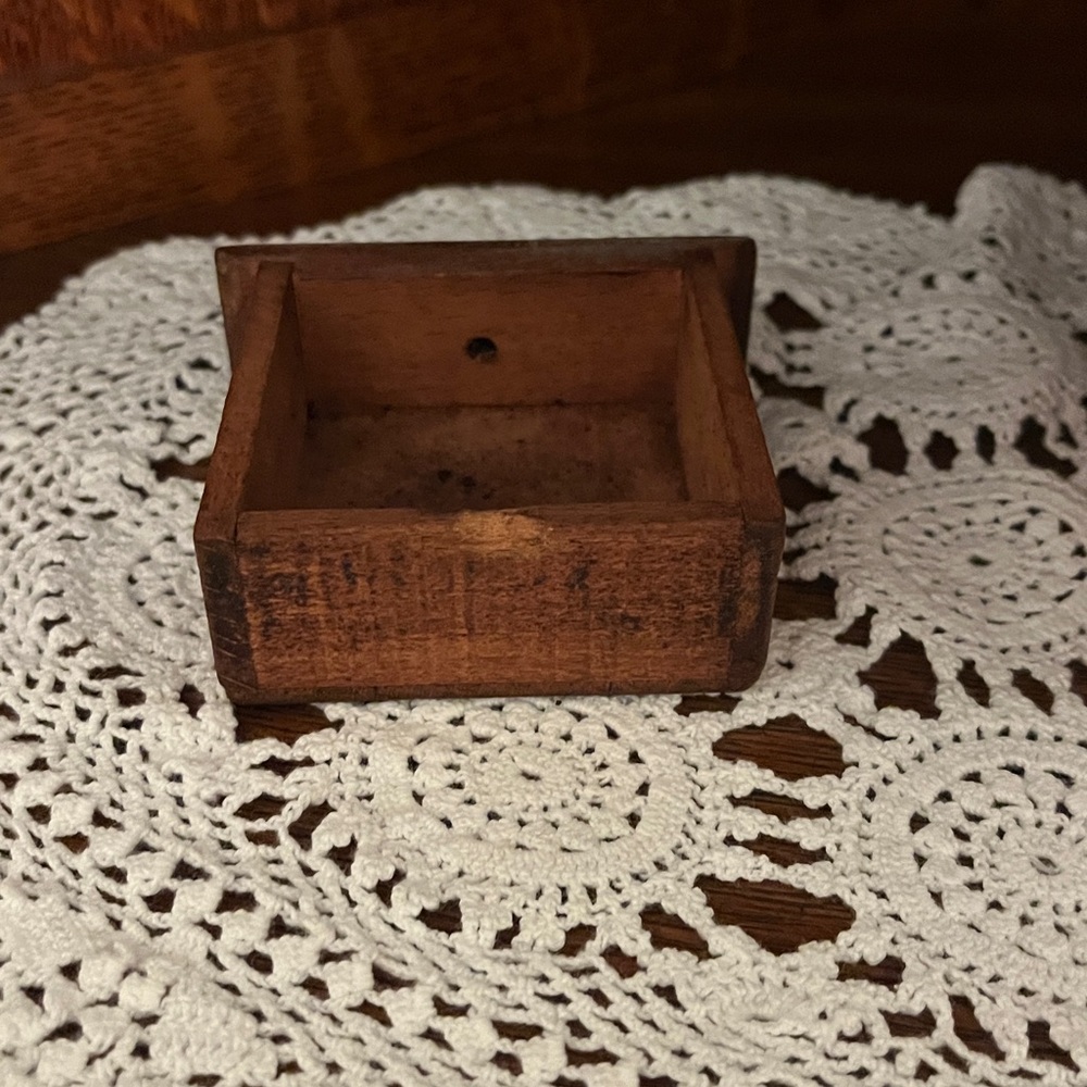 Vintage coffee grinder - Picture 10 of 10